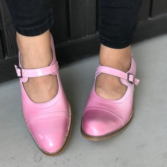 Leather Iconic Mary Jane Silhouette Oxford Flats - Picture 5 of 5